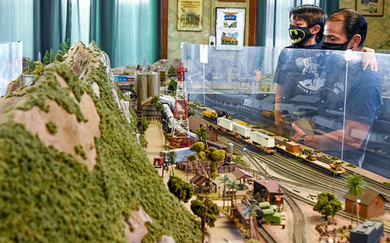 Nostalgia a bordo! Viaja 50 kilómetros en tren de miniatura - Diario de Querétaro | Noticias Policiacas, de México, Querétaro el Mundo