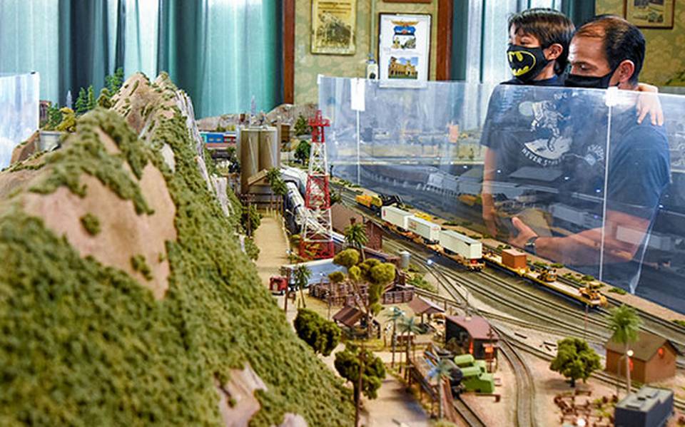Tía Perth Travieso Nostalgia a bordo! Viaja 50 kilómetros en tren de miniatura - Diario de  Querétaro | Noticias Locales, Policiacas, de México, Querétaro y el Mundo